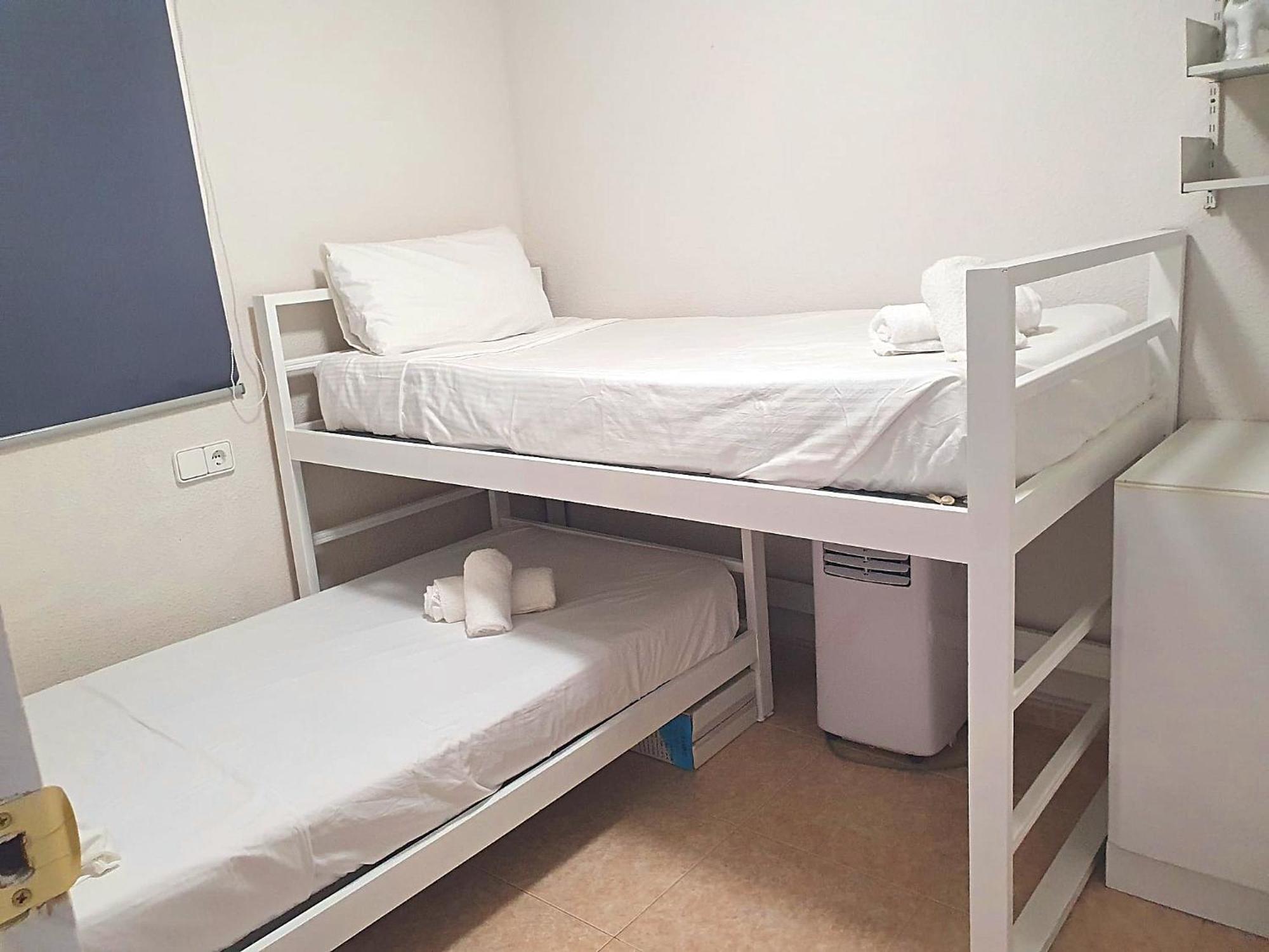 Three Bedrooms Apart In Benidorm Near Beach And Strip 外观 照片